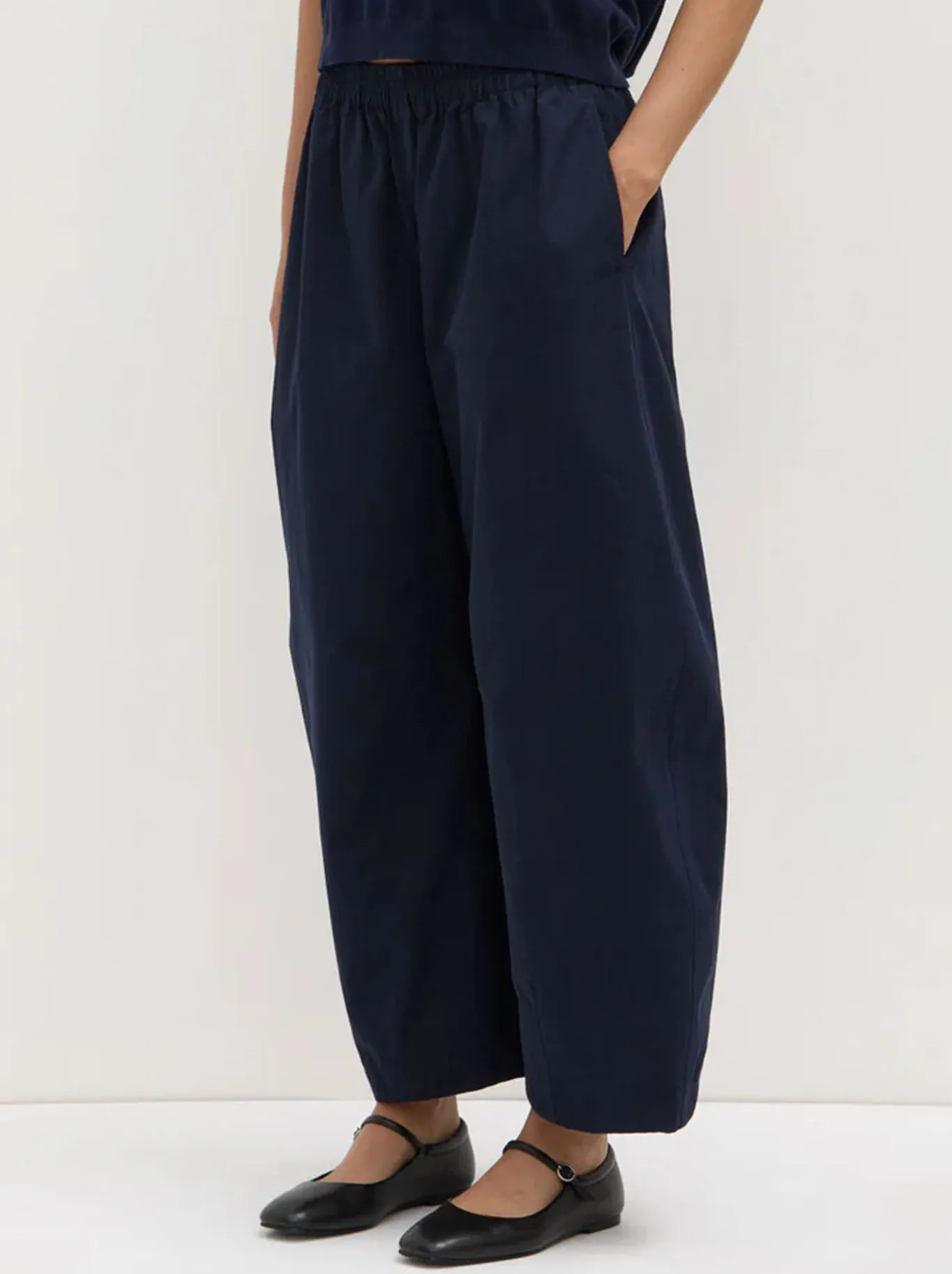 ASSEMBLY LABEL LOLA BARREL PANT sold by Yeltuor product image thumbnail 3