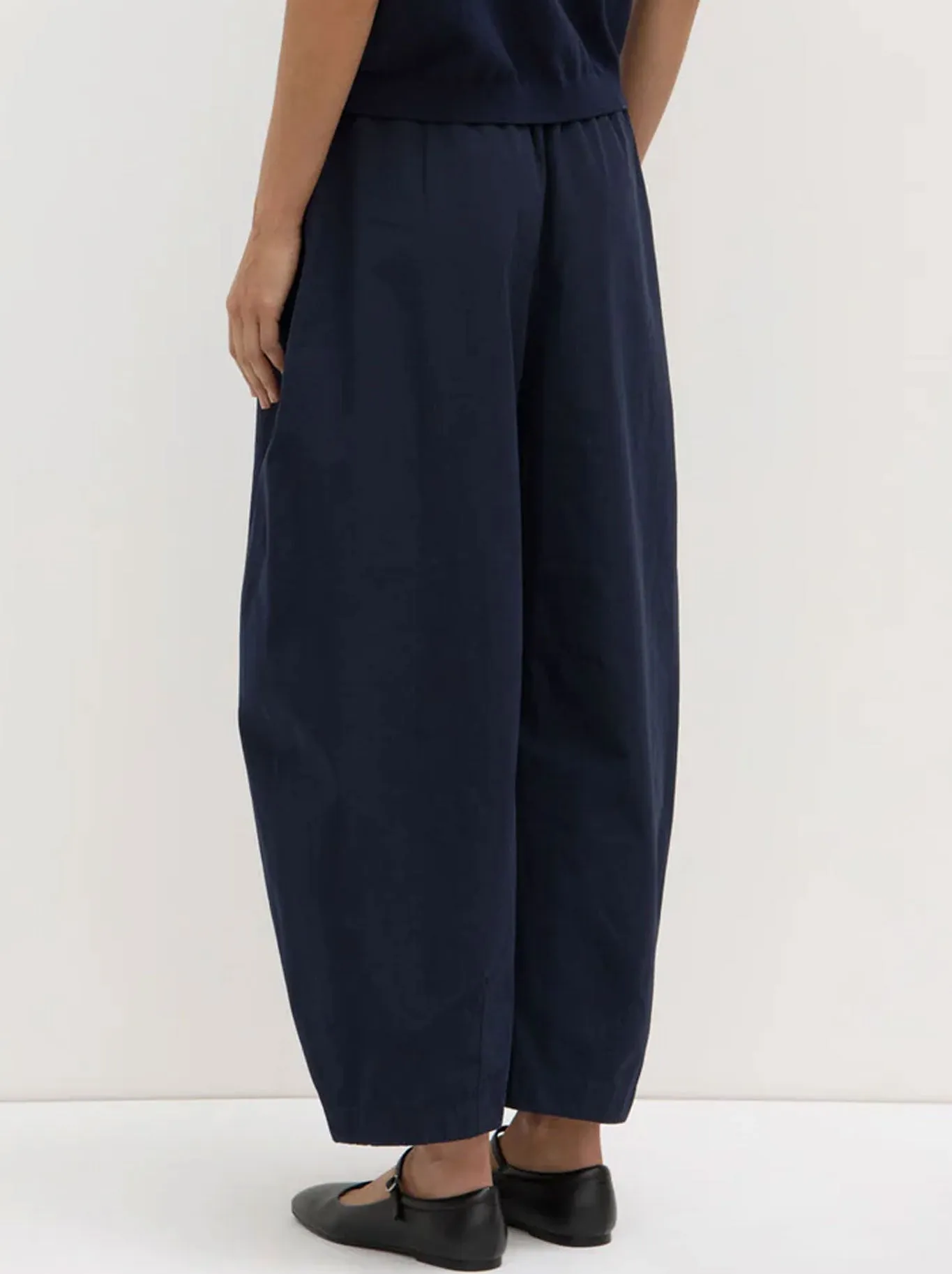 ASSEMBLY LABEL LOLA BARREL PANT sold by Yeltuor product image thumbnail 5