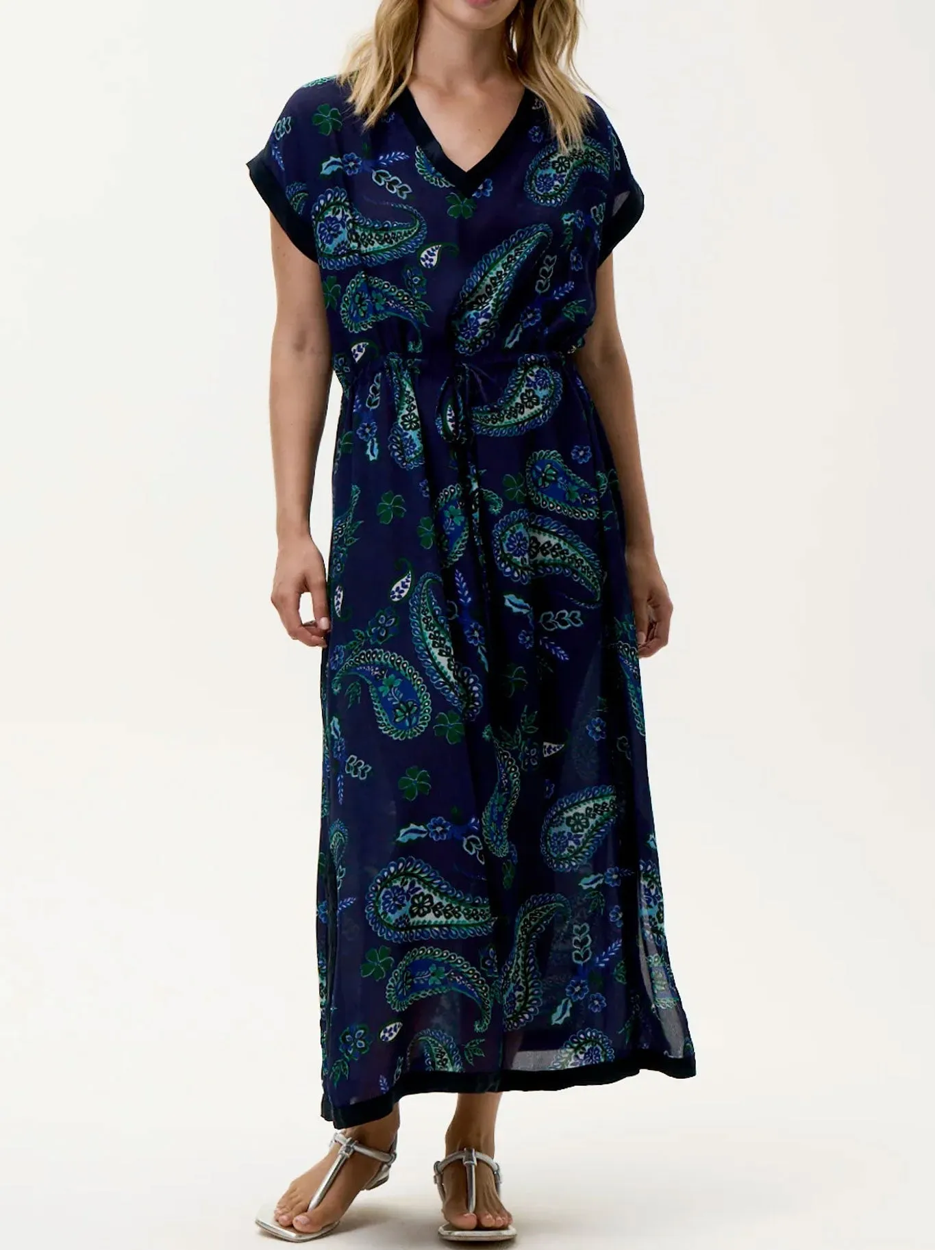 ONE SEASON SAMMI DRESS sold by Yeltuor