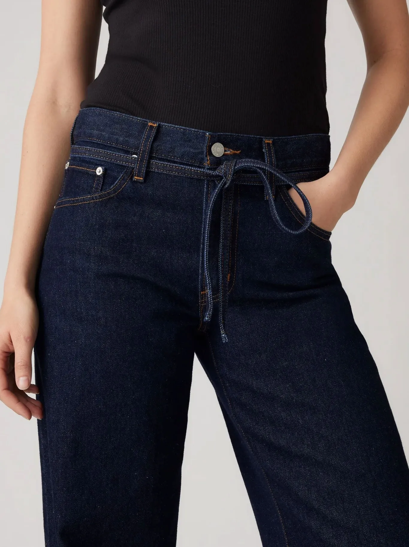 LEVI'S XL STRAIGHT JEAN sold by Yeltuor product image thumbnail 4