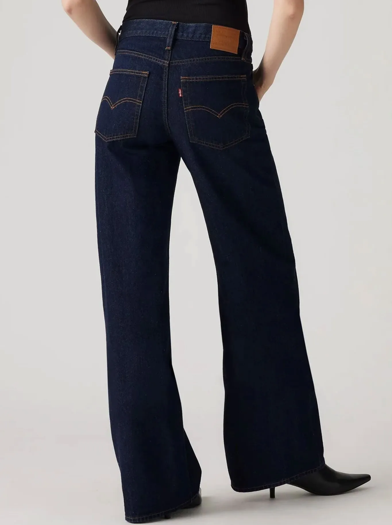 LEVI'S XL STRAIGHT JEAN sold by Yeltuor product image thumbnail 5