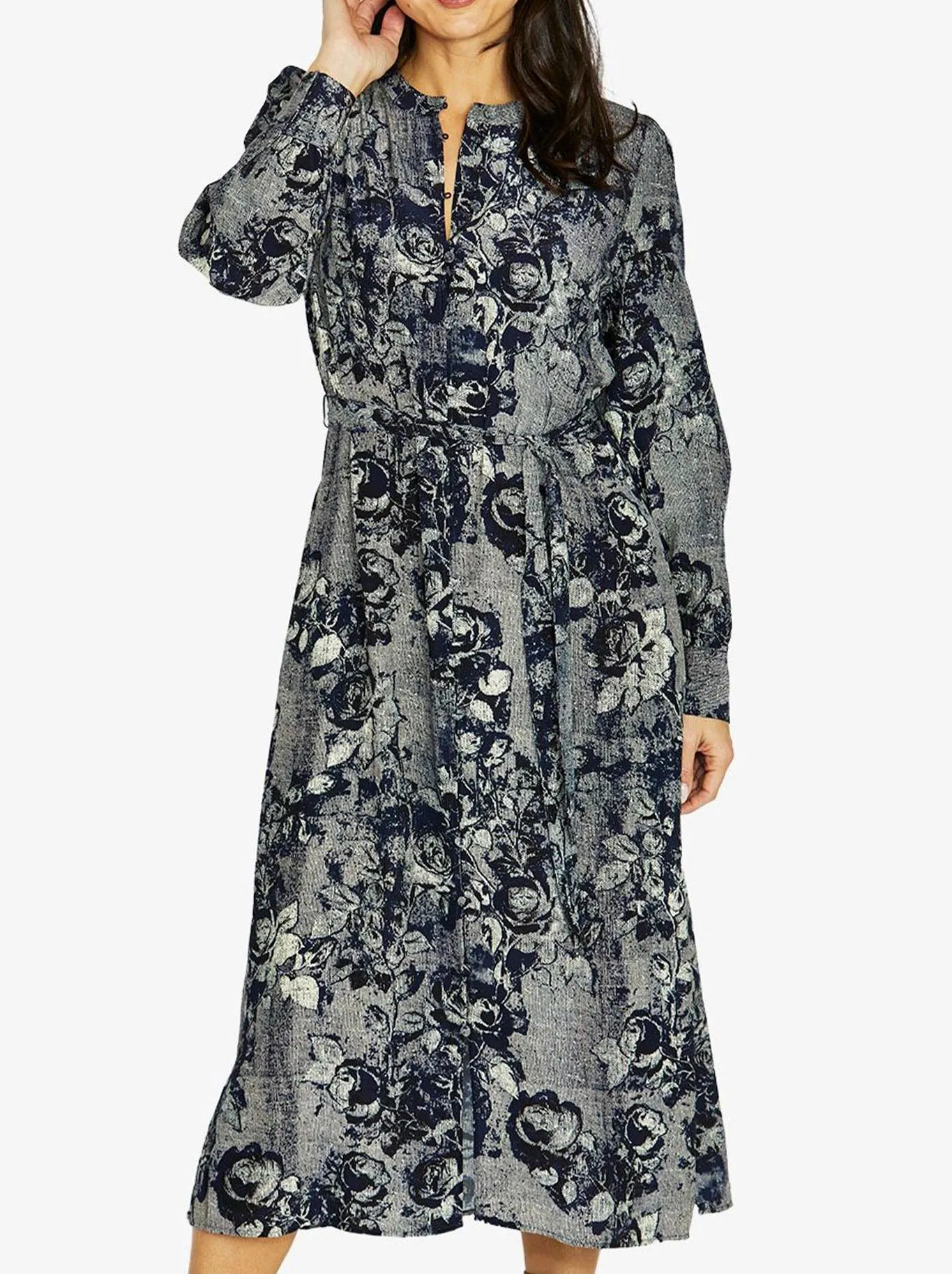 JUMP VINTAGE ROSE DRESS sold by Yeltuor