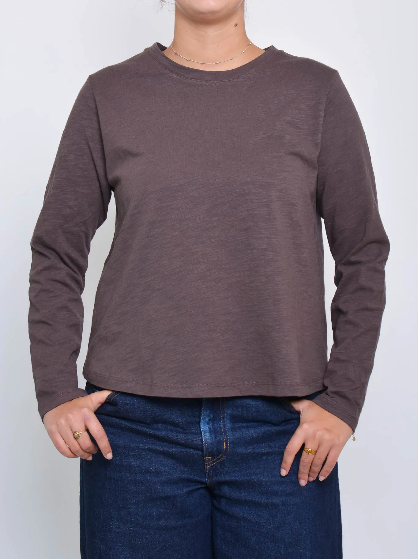 ENNI LONG SLEEVE TEE sold by Yeltuor product image thumbnail 3