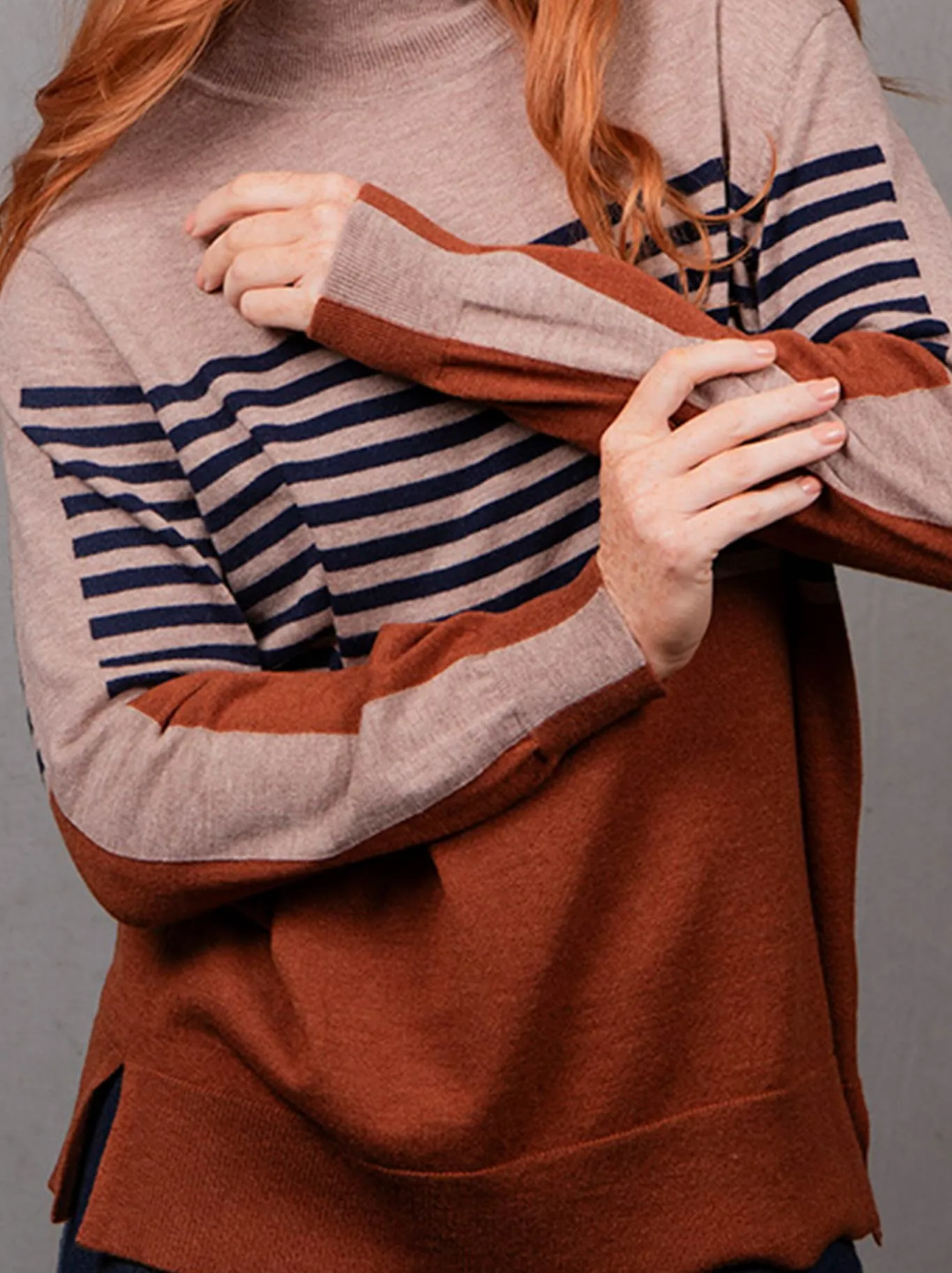 BRIDGE & LORD STRIPE COLOUR BLOCK KNIT sold by Yeltuor product image thumbnail 3