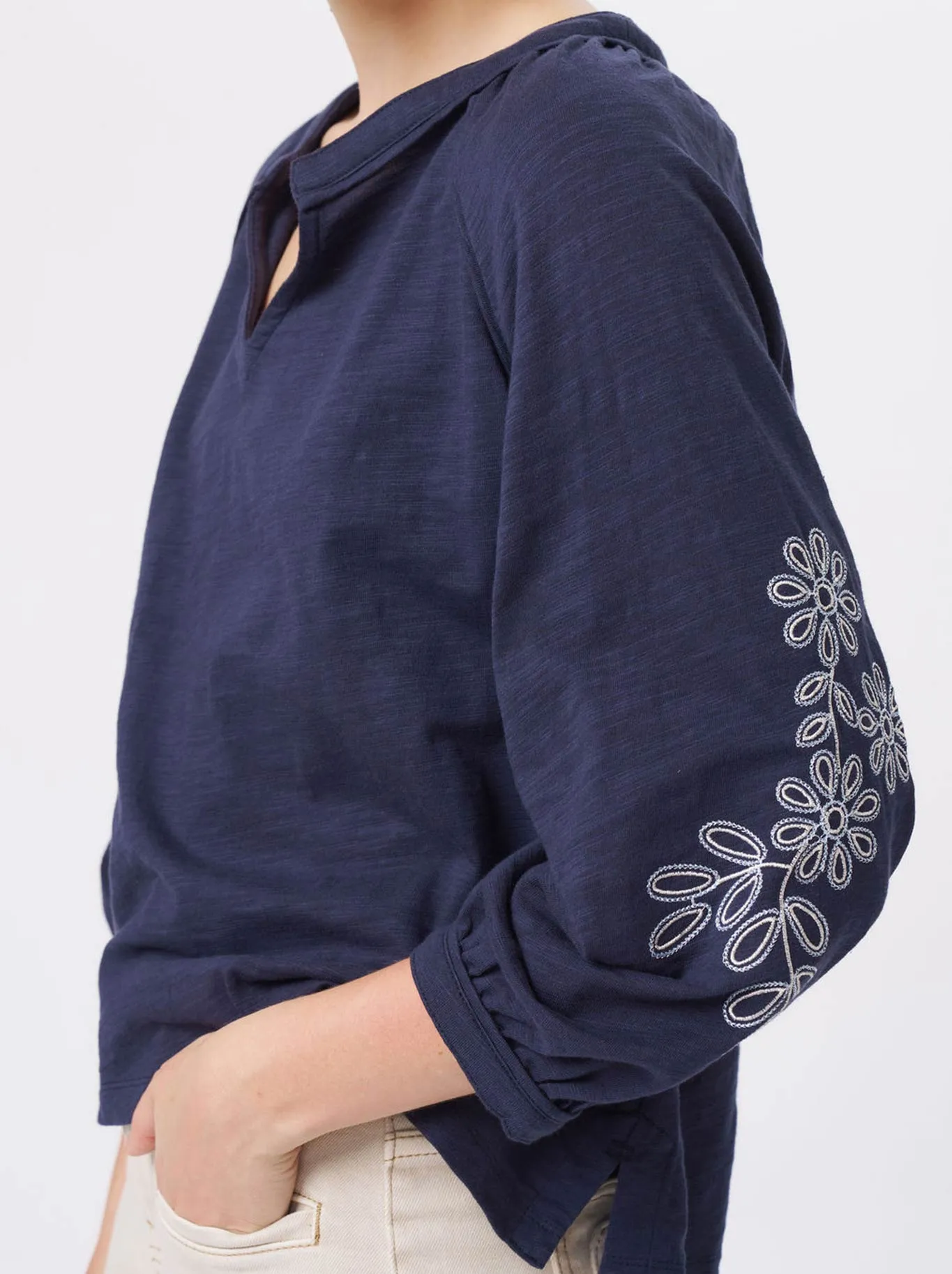 KIREINA KIMBERLEY TOP sold by Yeltuor product image thumbnail 3