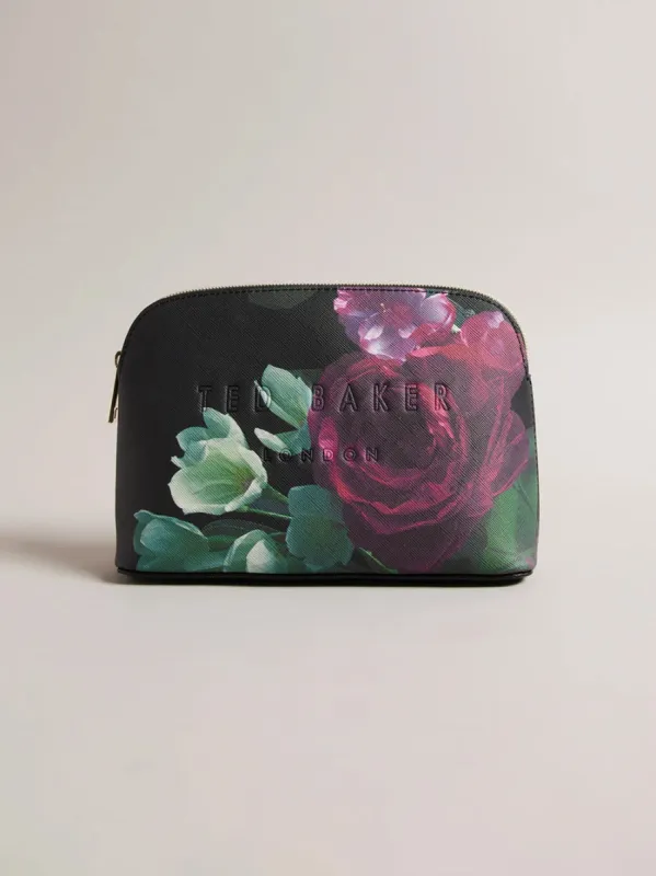 TED BAKER PAPION SMALL WASH BAG sold by Yeltuor