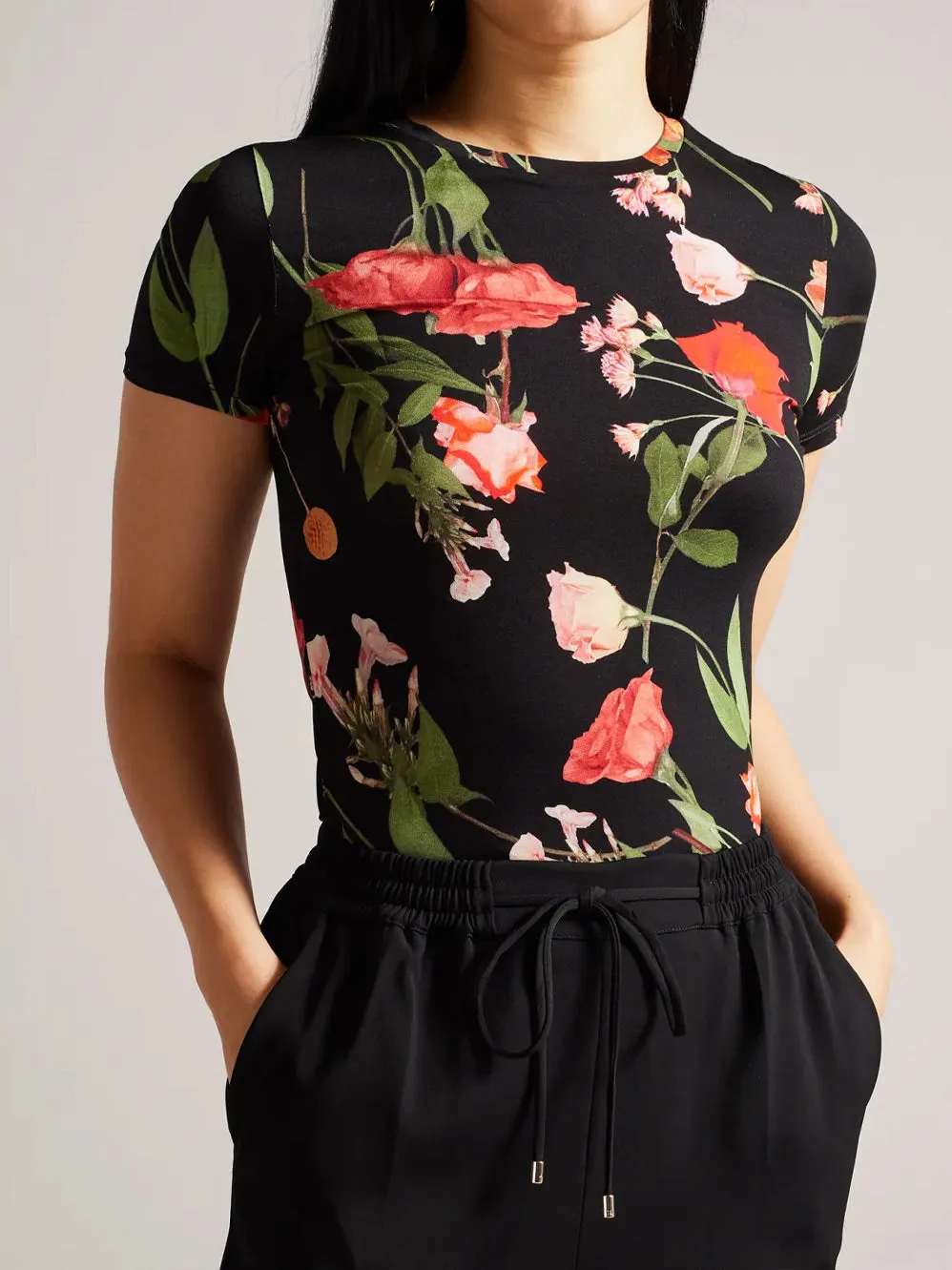 TED BAKER TREYYA FITTED TEE sold by Yeltuor product image thumbnail 5
