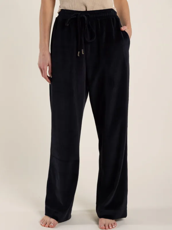 TWO-T'S VELOUR TRACK PANT sold by Yeltuor