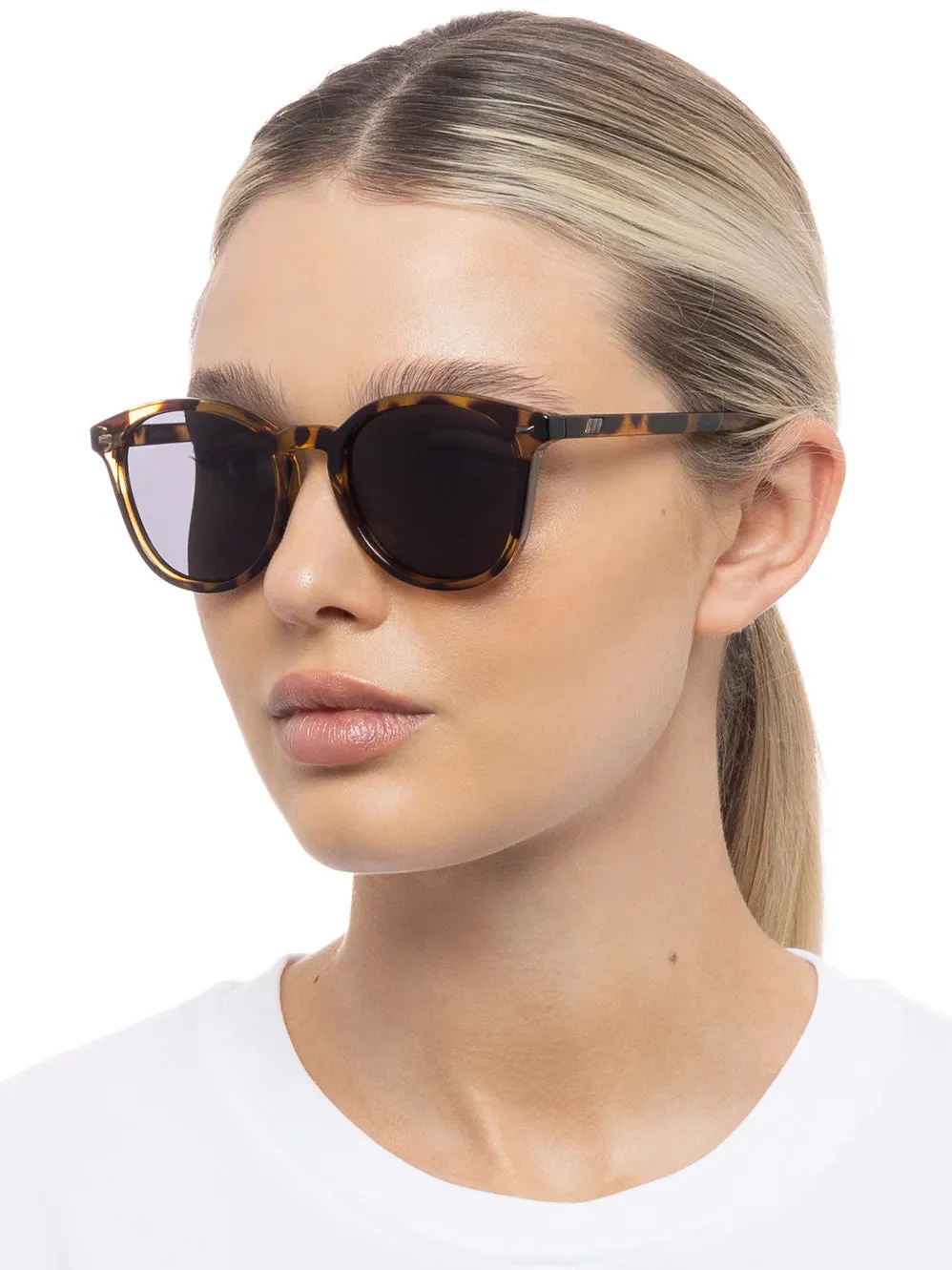 LE SPECS BANDWAGON SUNGLASSES sold by Yeltuor product image thumbnail 2