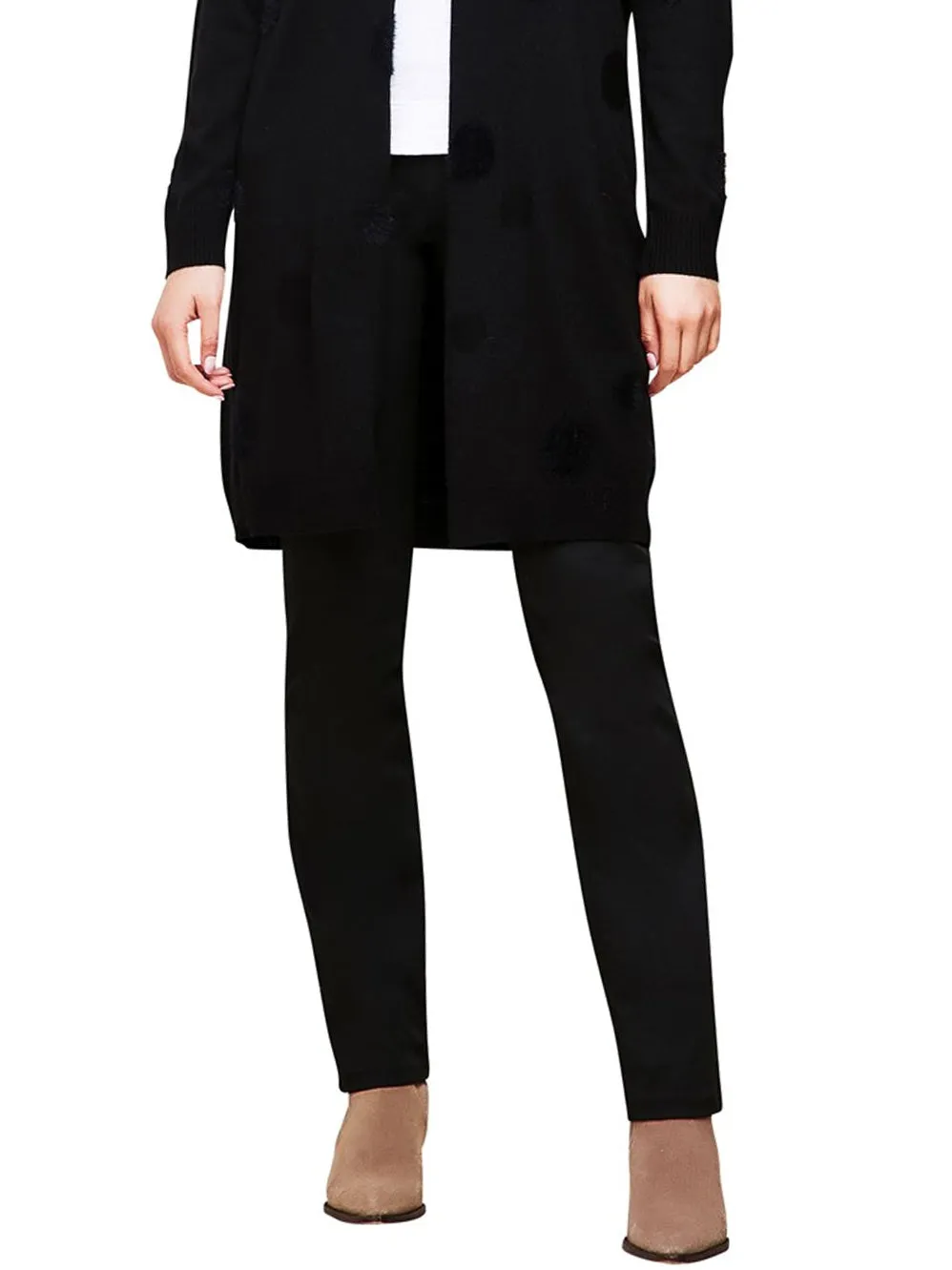 VERGE BRAVO JEAN sold by Yeltuor