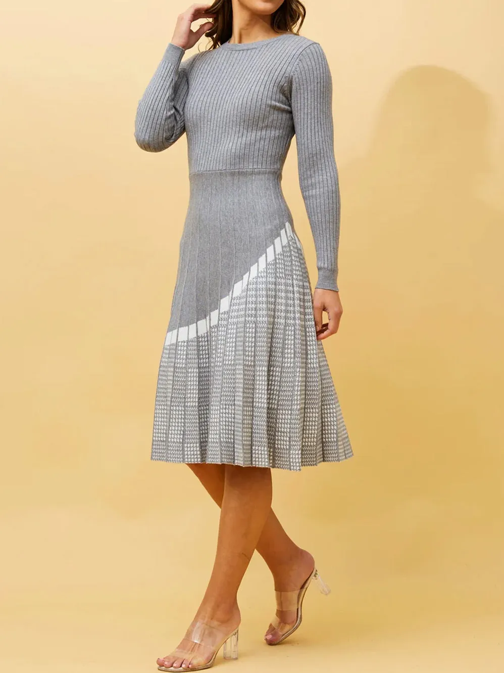 CAROLINE K MORGAN LONG SLEEVE KNIT DRESS sold by Yeltuor product image thumbnail 2