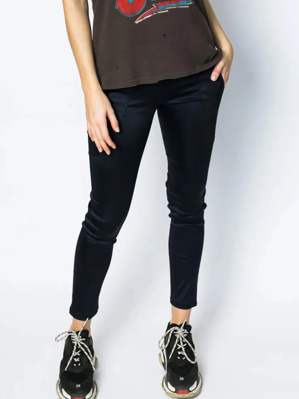 EMPIRE ROSE LUXE HALSTER CROP PANT sold by Yeltuor