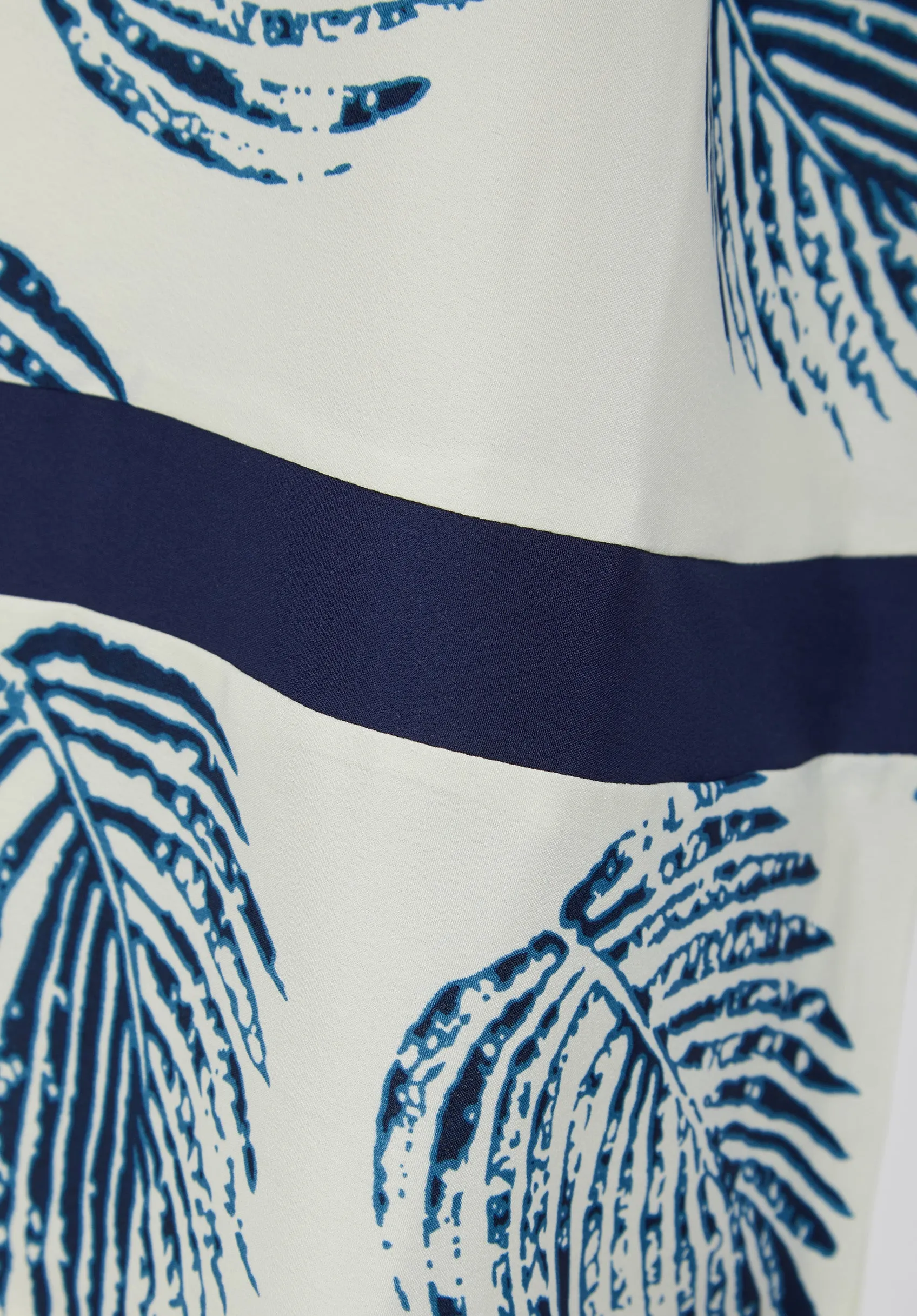 Ex Store Ladies Sleeveless Floral Printed Tops sold by Your Style Outlet product image thumbnail 3