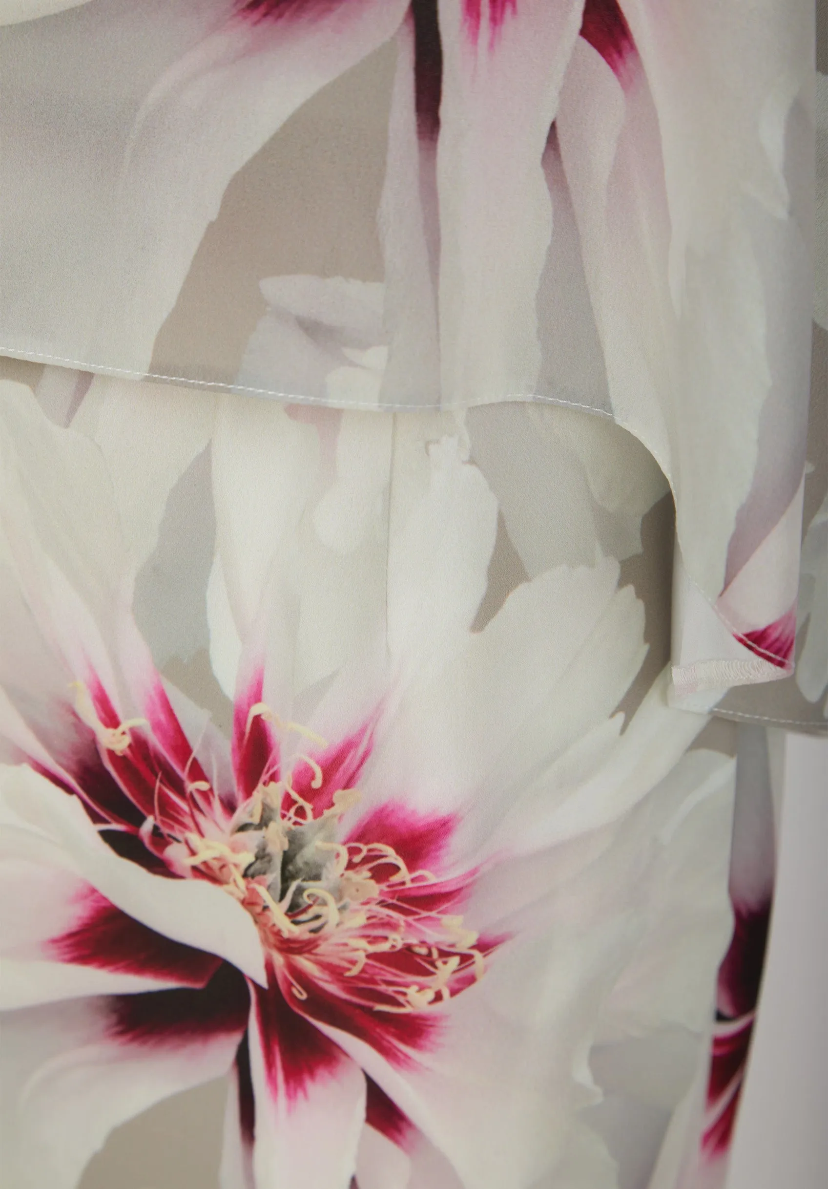 Ex M&CO Floral Print Glamour Occasion Overlay Sleeveless Dress sold by Your Style Outlet product image thumbnail 2