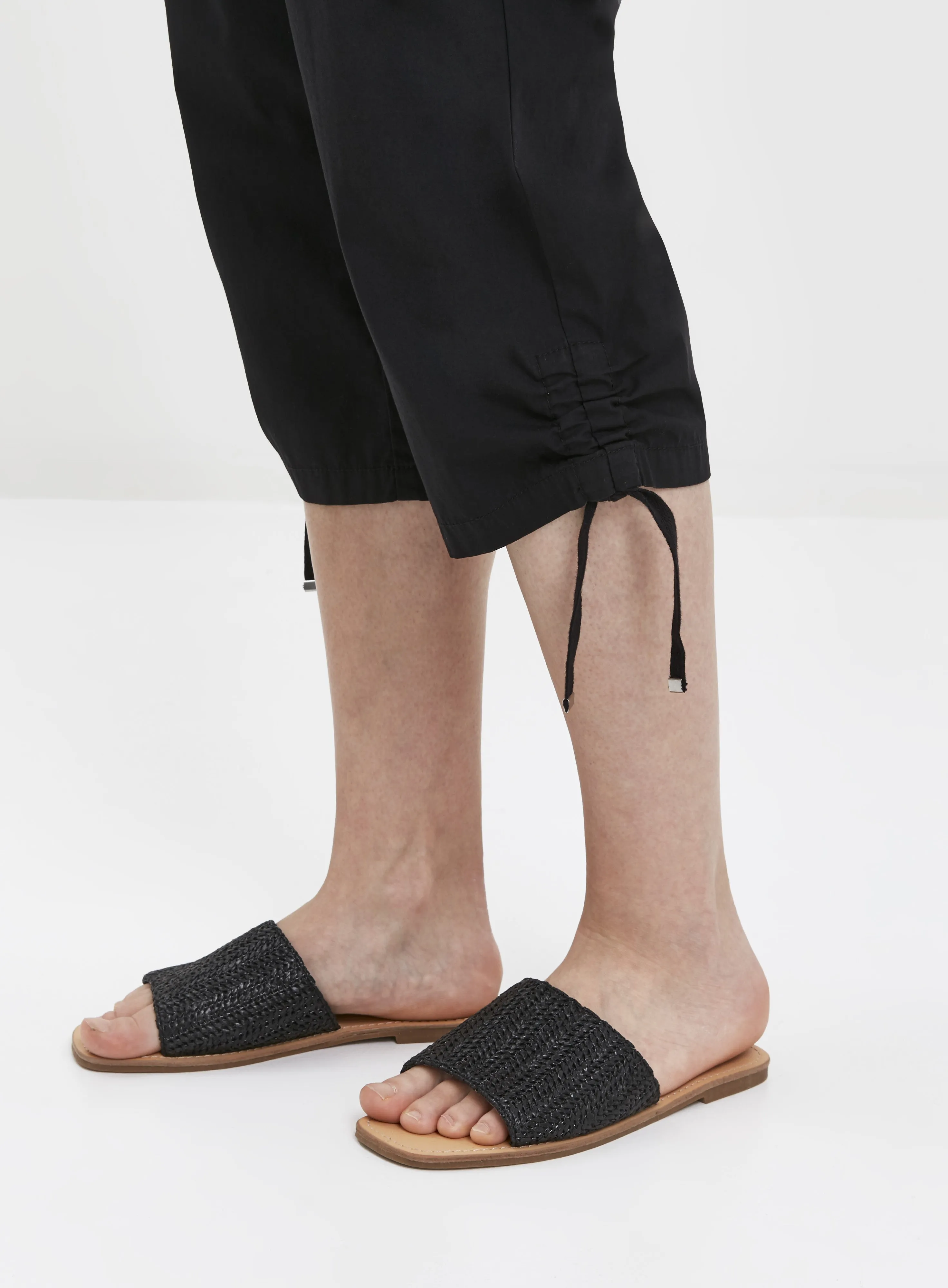 Ex Evans Black / Khaki Cotton Cropped Trousers sold by Your Style Outlet product image thumbnail 2