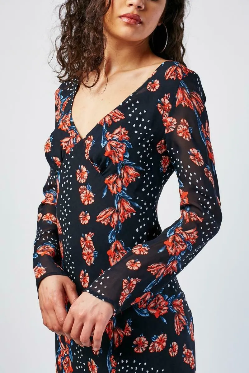 Ex Topshop Black Floral Fit Flare V Neck Long Sleeve Dress sold by Your Style Outlet product image thumbnail 3