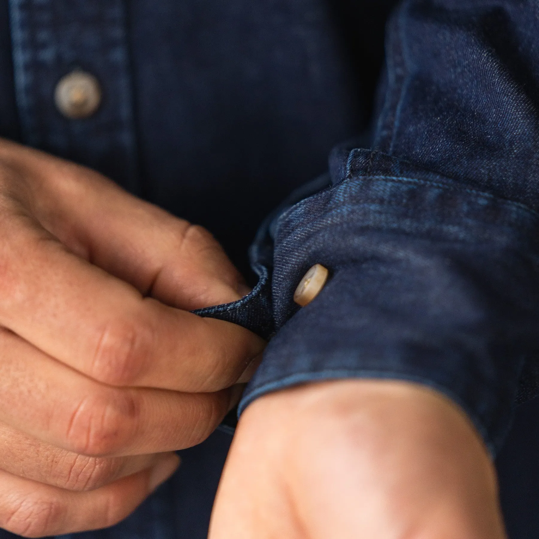 Chemise en denim - Bleu jeans sold by Billybelt product image thumbnail 4