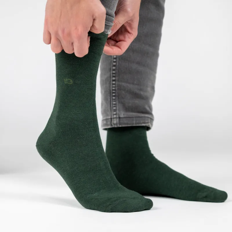 Chaussettes unies en bambou - Vert foncé sold by Billybelt