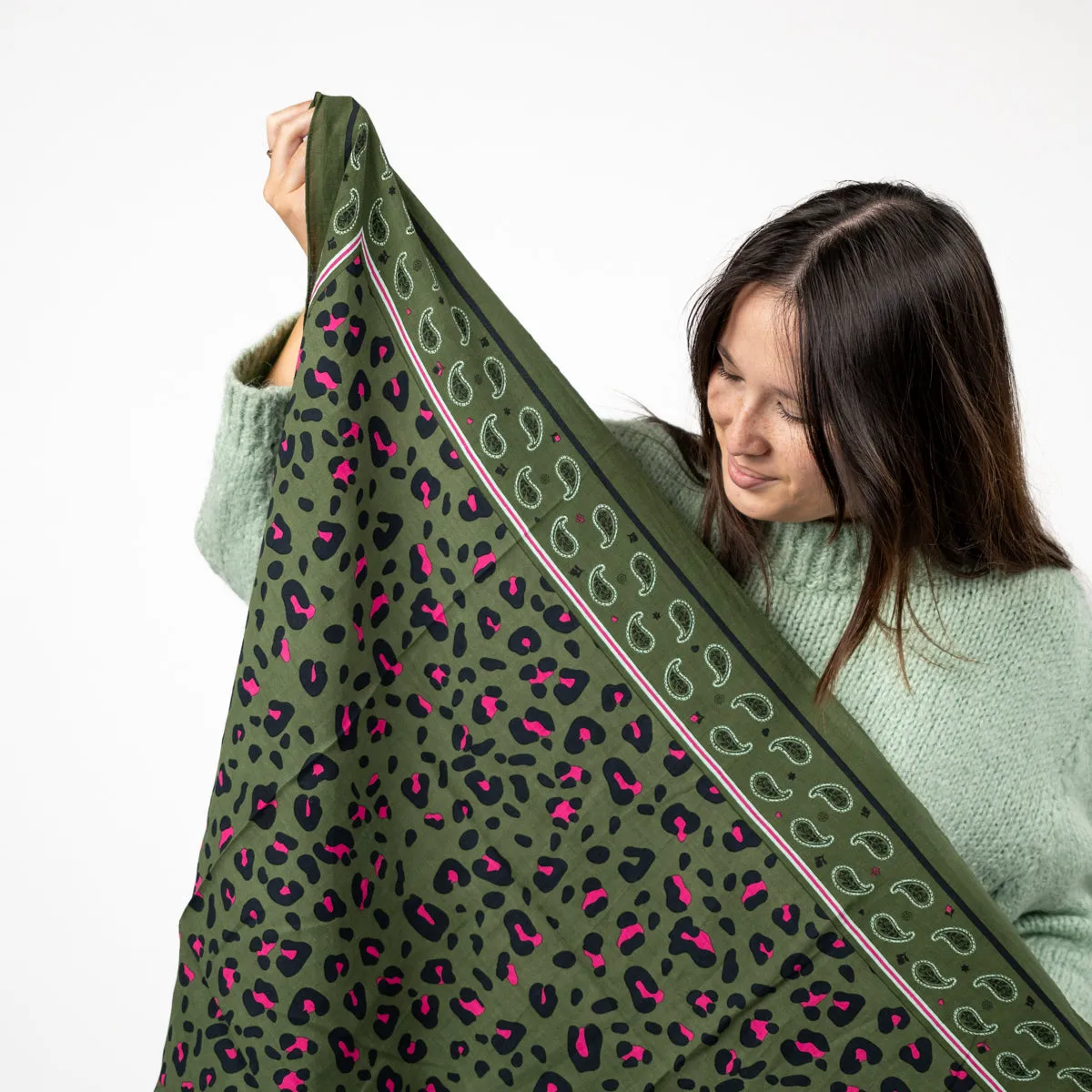 Foulard femme en 100% coton bio Justine - Kaki et violet sold by Billybelt product image thumbnail 3