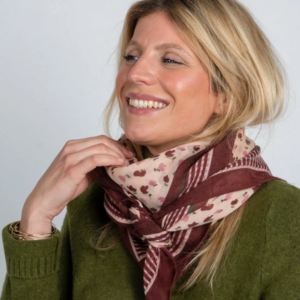 Foulard femme en 100% laine Amélie - Bordeaux et rose pâle sold by Billybelt product image thumbnail 5