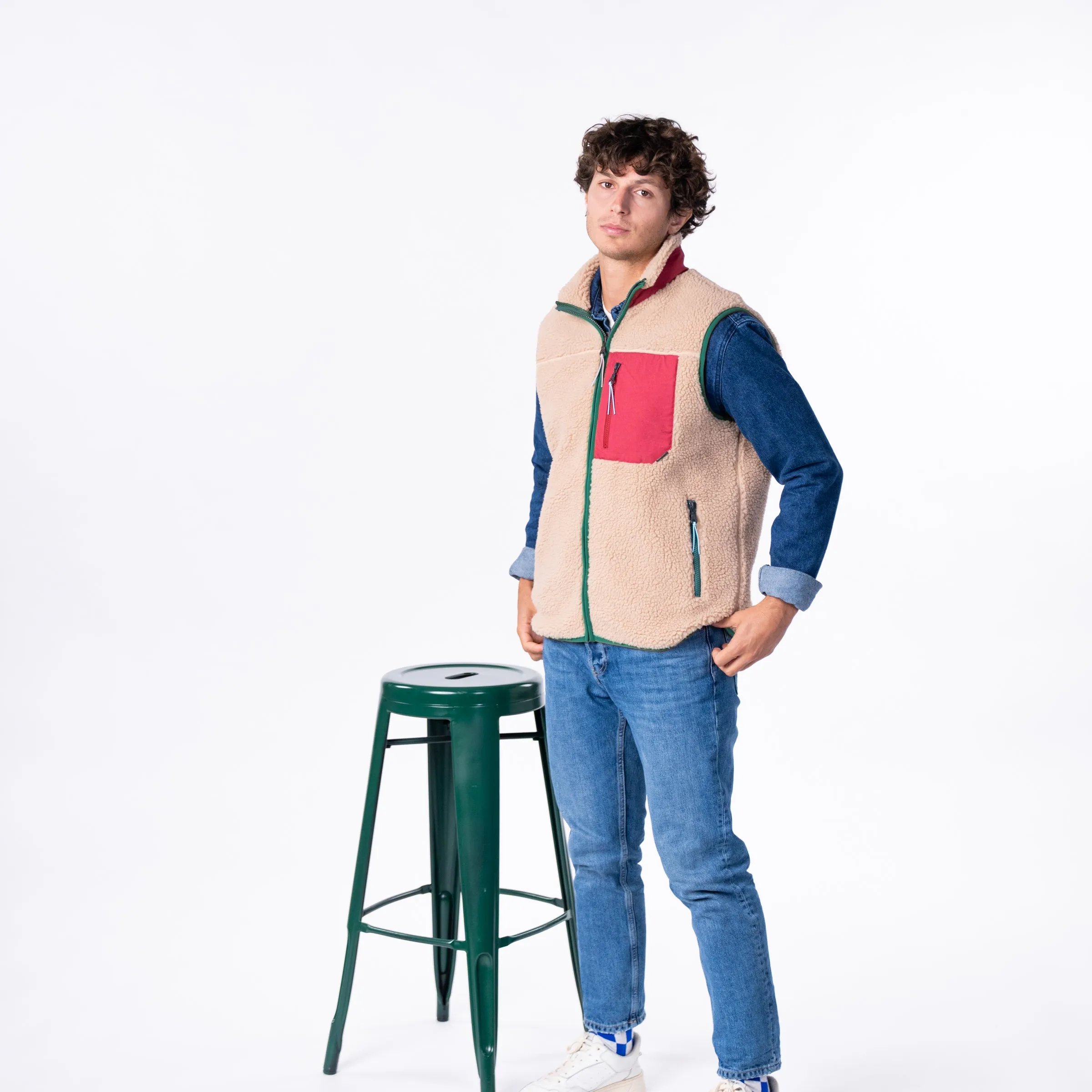 Veste sherpa mixte zippée sans manches - Naturel et bordeaux sold by Billybelt product image thumbnail 3