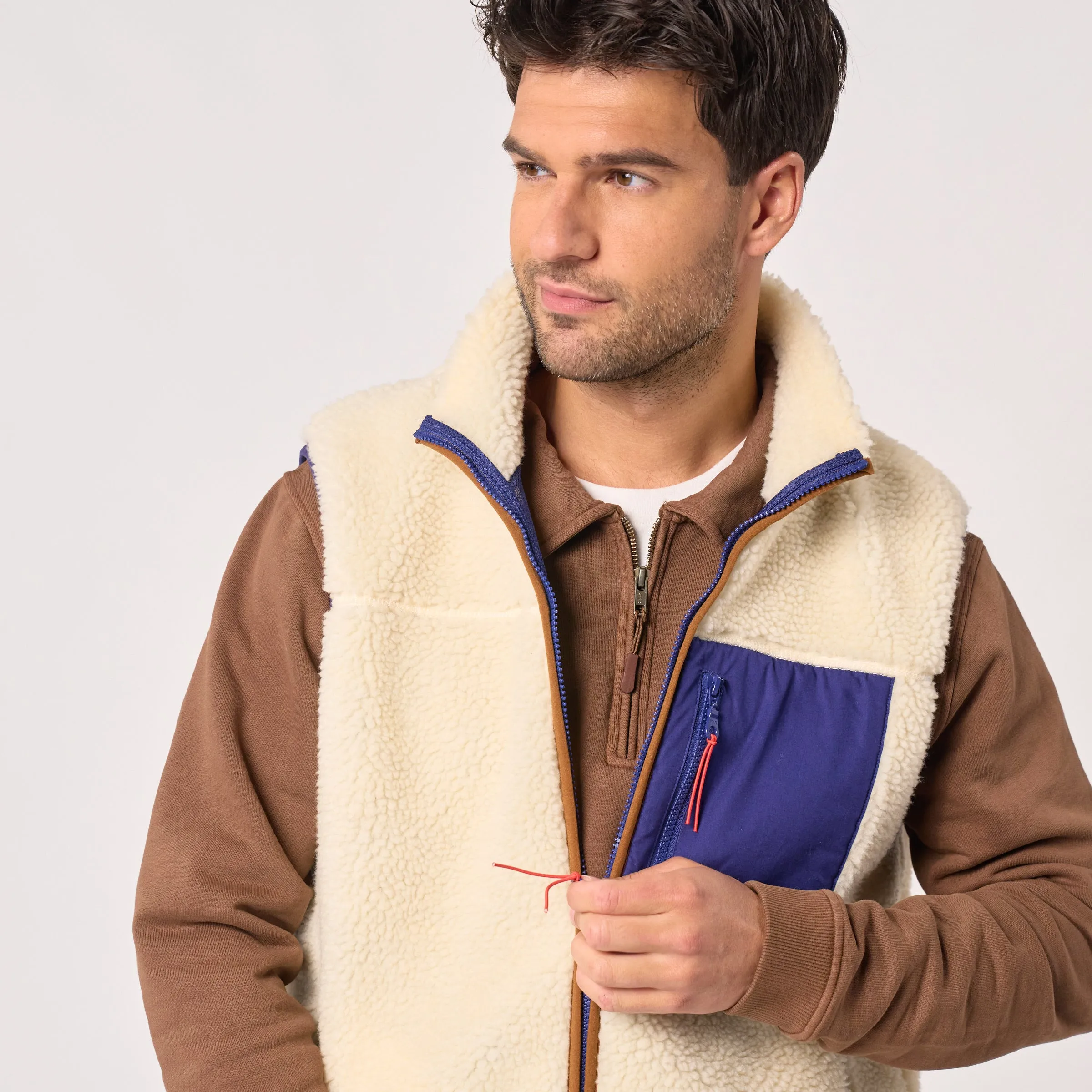 Veste sherpa mixte zippée sans manches - Ivoire et marine sold by Billybelt product image thumbnail 4