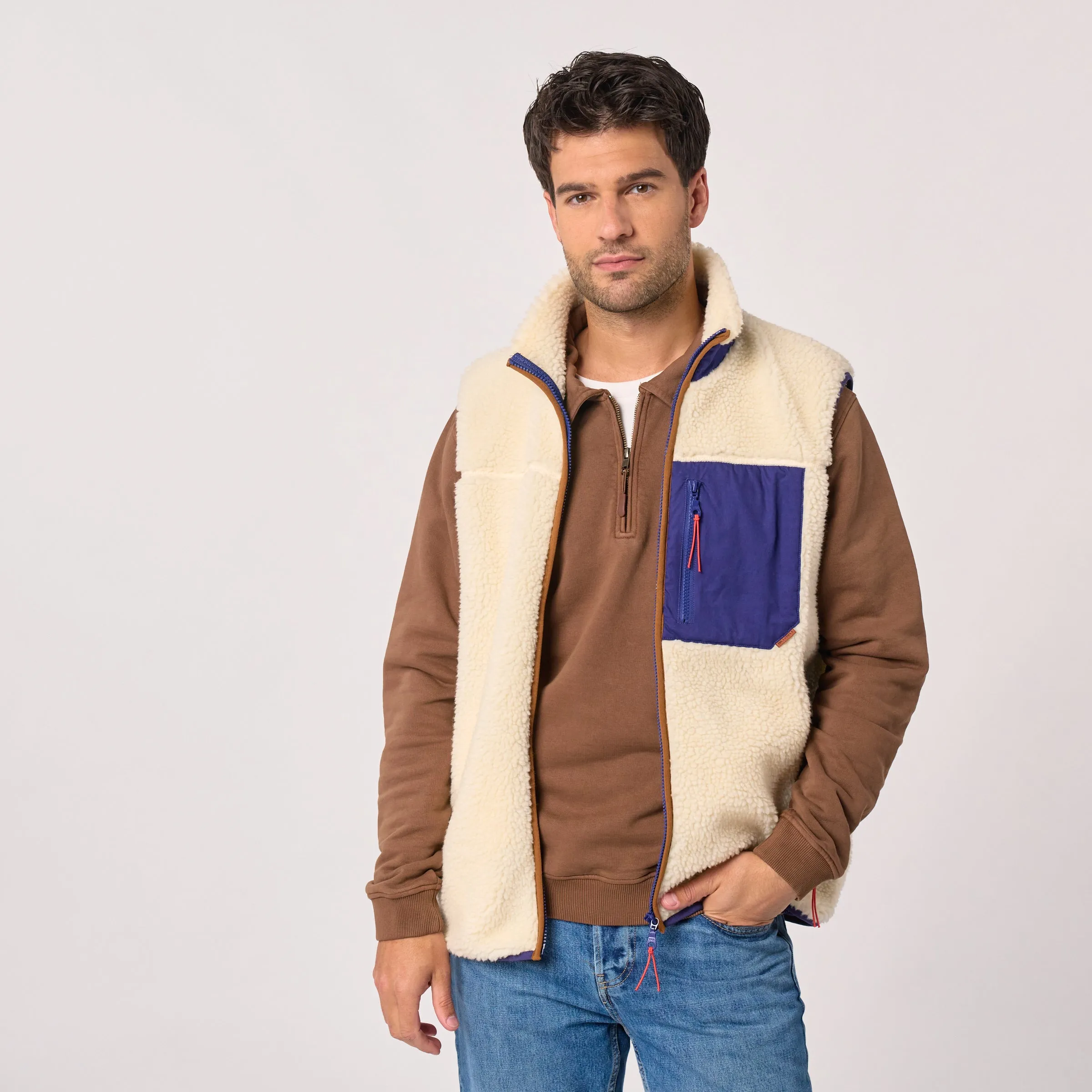 Veste sherpa mixte zippée sans manches - Ivoire et marine sold by Billybelt product image thumbnail 3