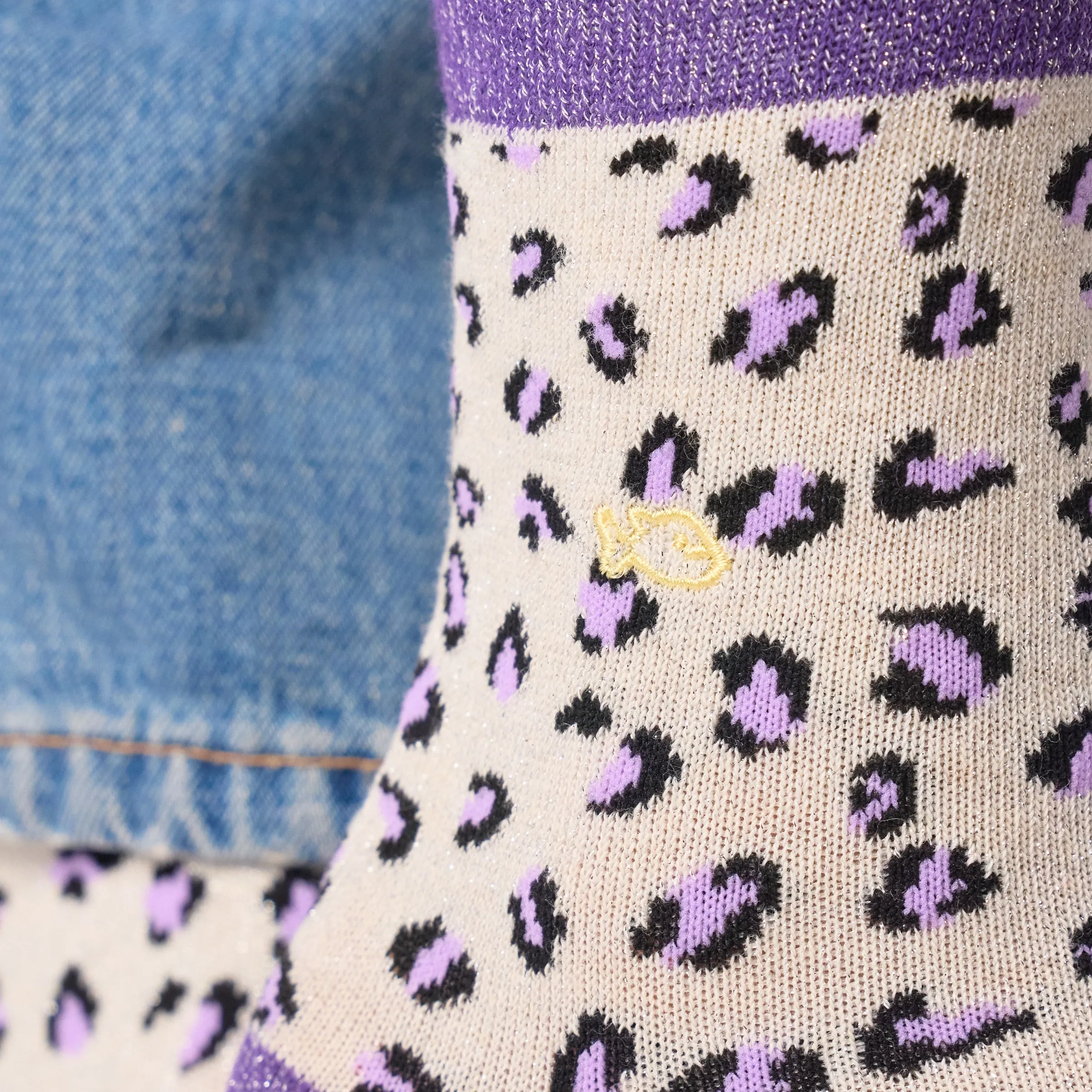 Chaussettes pailletées en coton peigné léopard - Écru et violet sold by Billybelt product image thumbnail 4