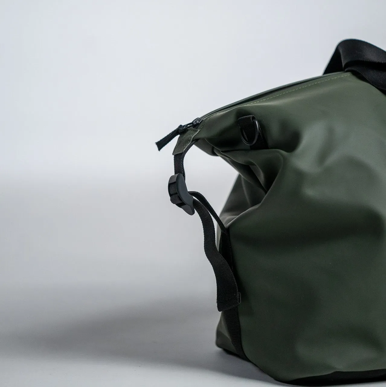 Sac de voyage imperméable 37L - Kaki sold by Billybelt product image thumbnail 3