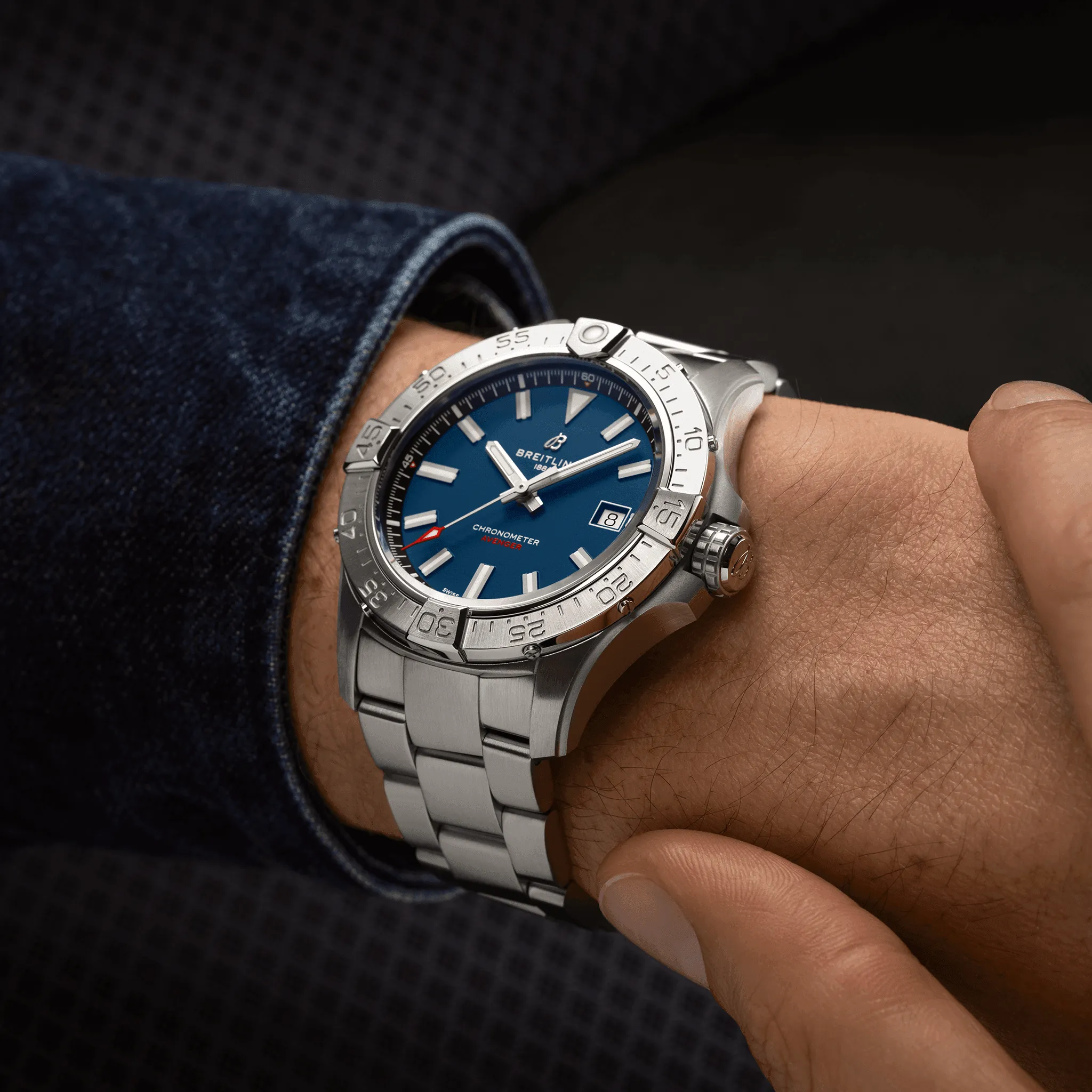 Breitling Avenger Automatic 42 Blue Bracelet Watch sold by Jura Watches product image thumbnail 5