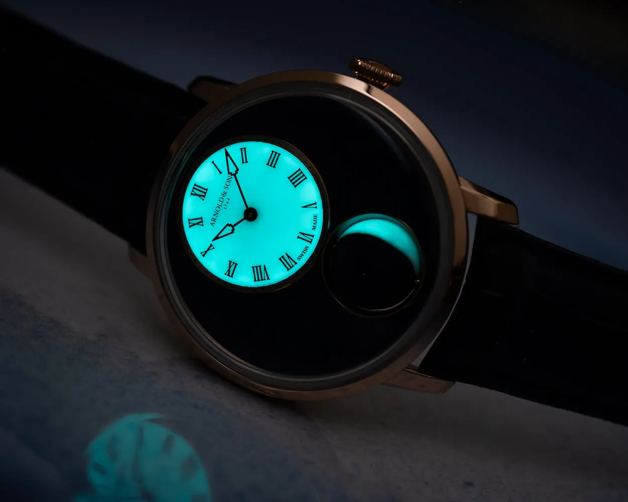 Arnold & Son Luna Magna Meteorite Red Gold Limited Edition Watch sold by Jura Watches product image thumbnail 3