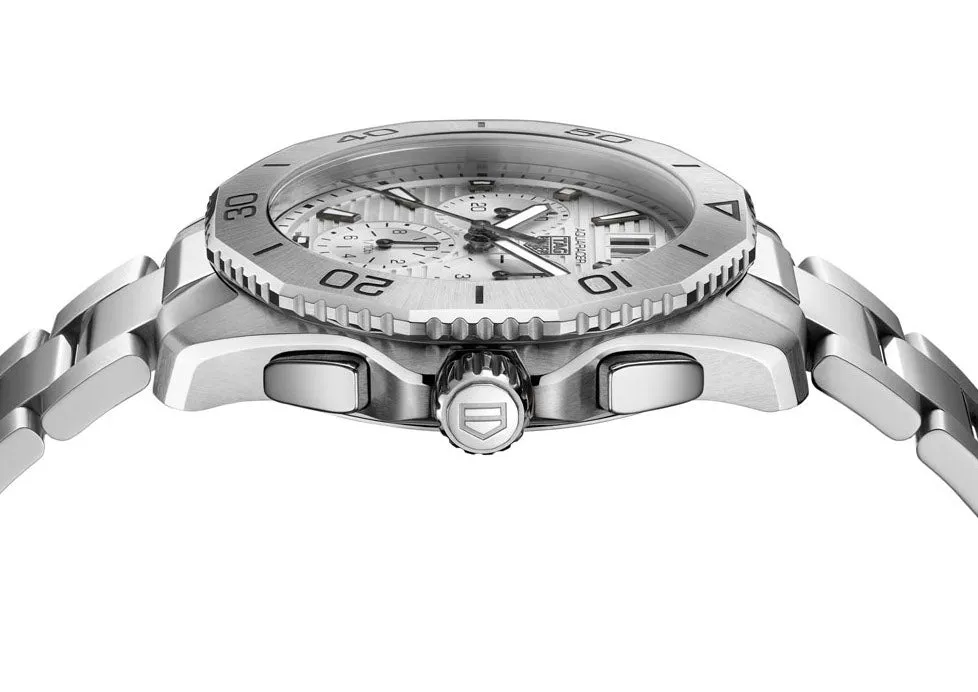 TAG Heuer Watch Aquaracer Mens D sold by Jura Watches product image thumbnail 4