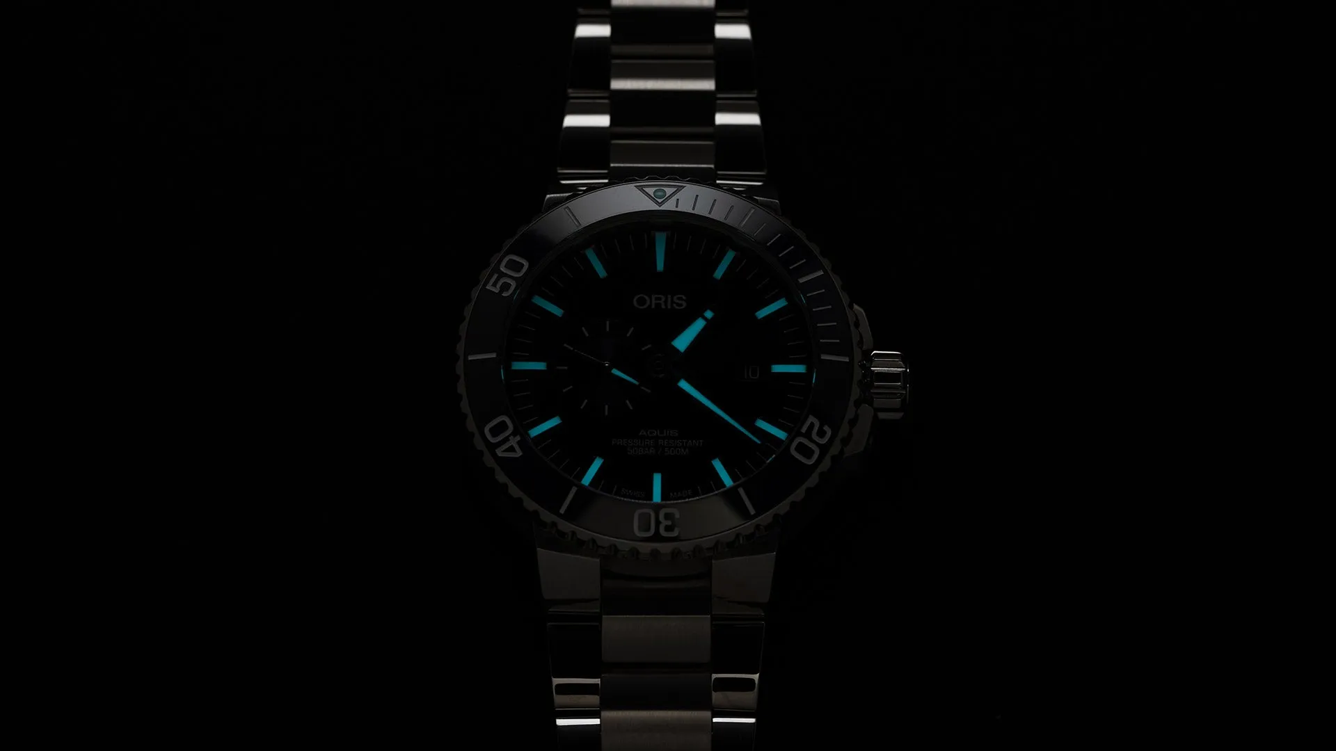 Oris Aquis Date Small Seconds Bracelet Watch sold by Jura Watches product image thumbnail 5