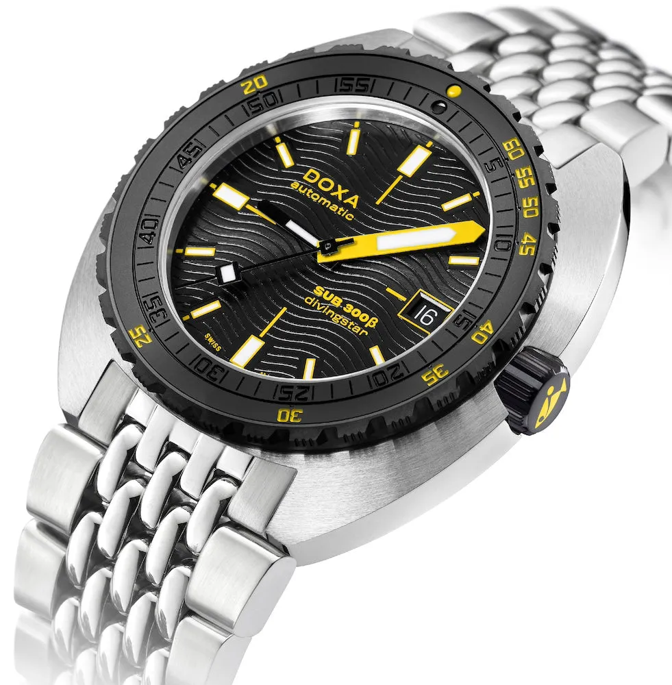 Doxa SUB 300 Beta Ceramic Steel Divingstar Bracelet Watch sold by Jura Watches product image thumbnail 2