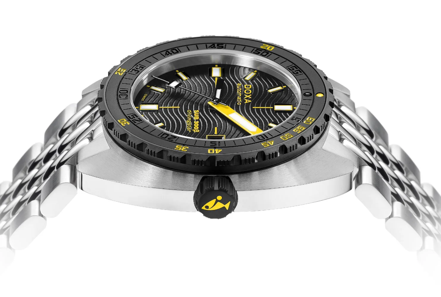 Doxa SUB 300 Beta Ceramic Steel Divingstar Bracelet Watch sold by Jura Watches product image thumbnail 3