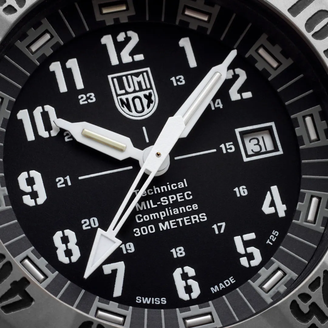 Luminox MIL-SPEC Watch sold by Jura Watches product image thumbnail 4