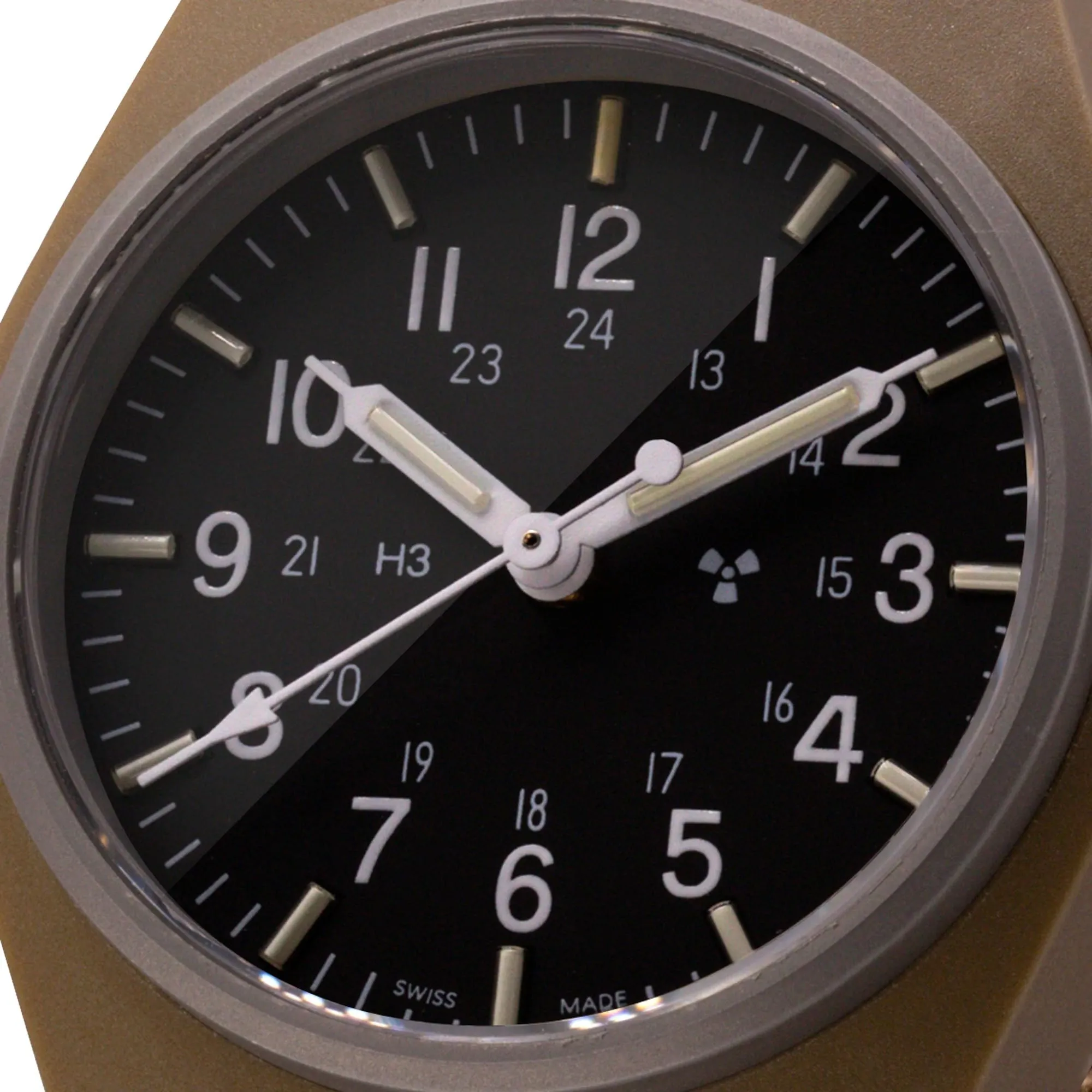 Marathon General Purpose Desert Tan Quartz GPQ Watch sold by Jura Watches product image thumbnail 3