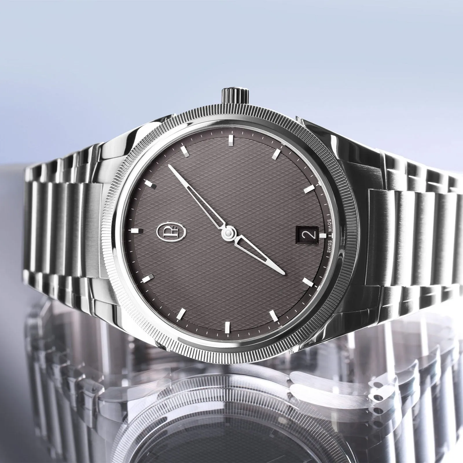 Parmigiani Fleurier Tonda PF Micro Rotor Steel sold by Jura Watches product image thumbnail 2