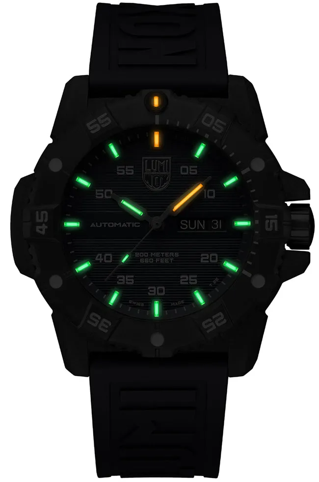 Luminox Sea Master Automatic Carbon Seal 3800 Series sold by Jura Watches product image thumbnail 3