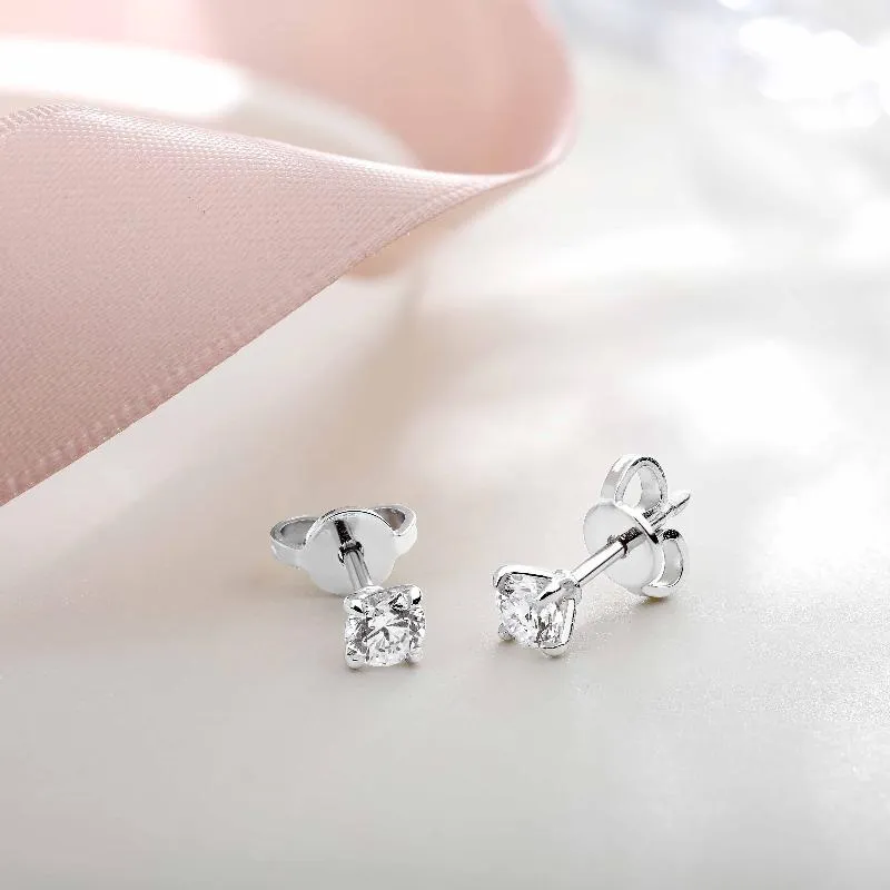 18ct White Gold 0.50ct Diamond Claw Set Solitaire Stud Earrings sold by Jura Watches product image thumbnail 4