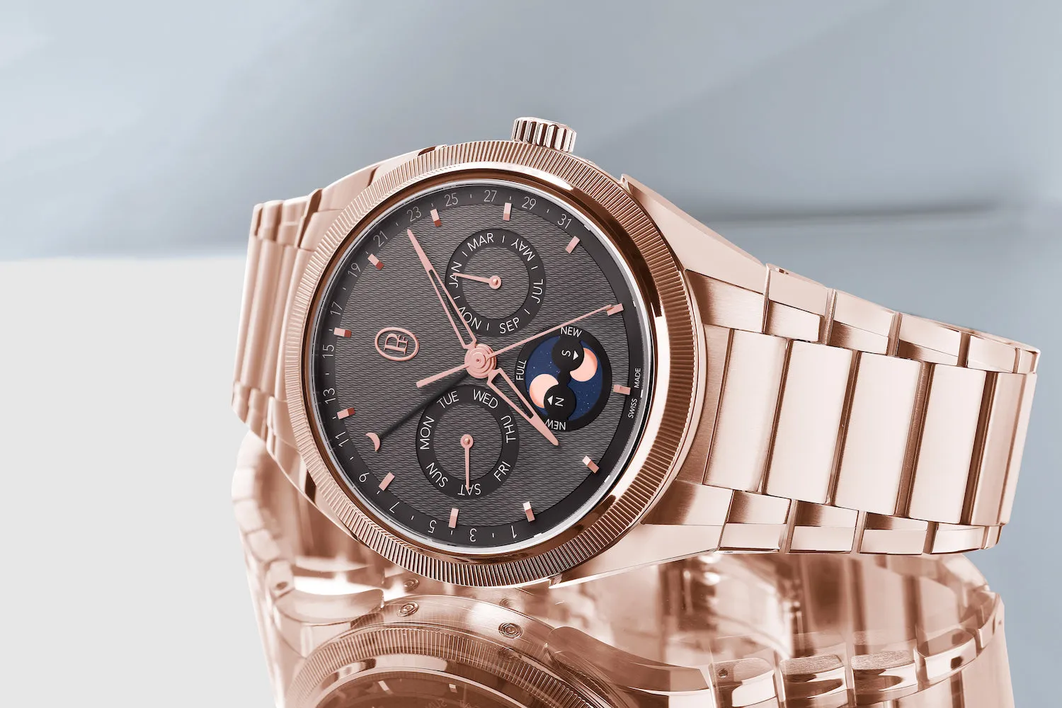 Parmigiani Fleurier Tonda PF Annual Calendar Rose Gold sold by Jura Watches product image thumbnail 5