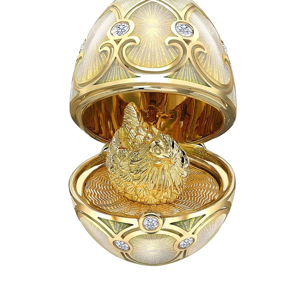 Faberge Palais Tsarskoye Selo Yellow Gold Locket With Hen Surprise sold by Jura Watches product image thumbnail 3