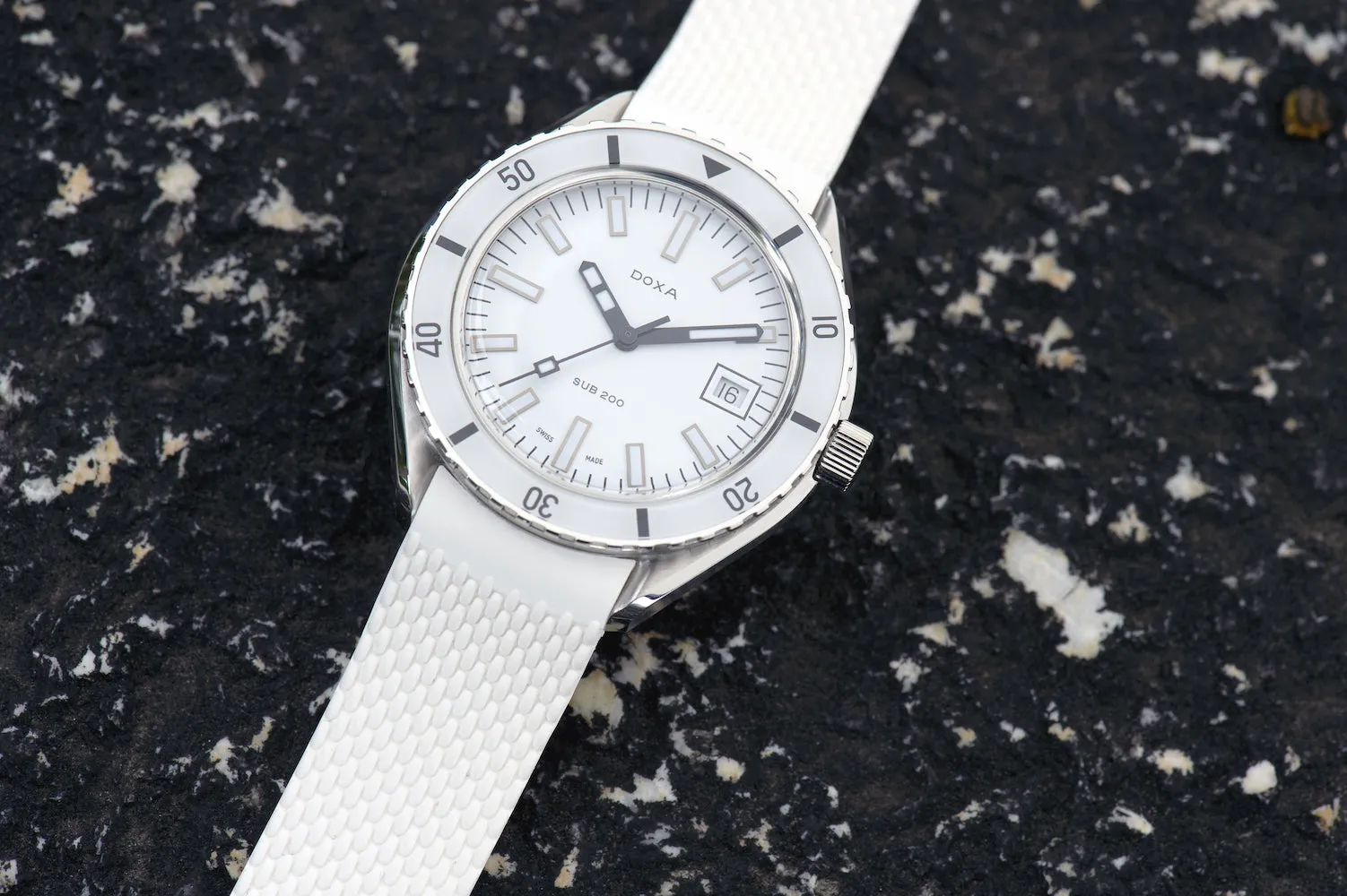 Doxa Sub 200 Whitepearl Watch sold by Jura Watches product image thumbnail 5