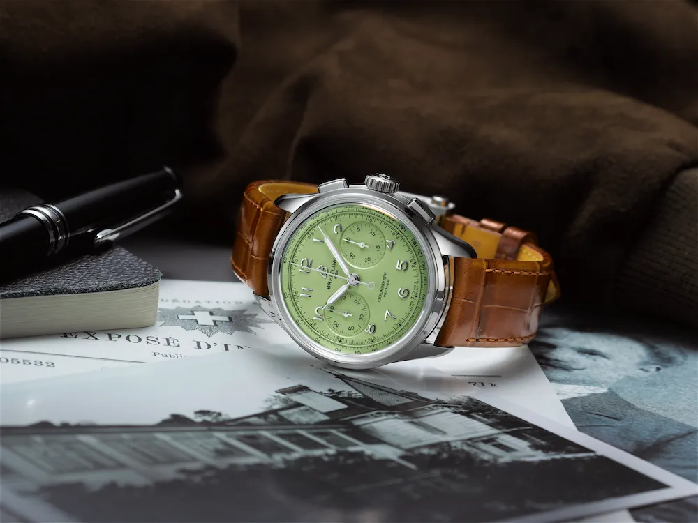 Breitling Premier Heritage B09 40h Pistachio Green sold by Jura Watches product image thumbnail 4