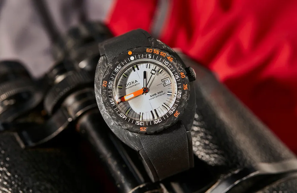 Doxa SUB 300 Carbon COSC Searambler Rubber sold by Jura Watches product image thumbnail 5
