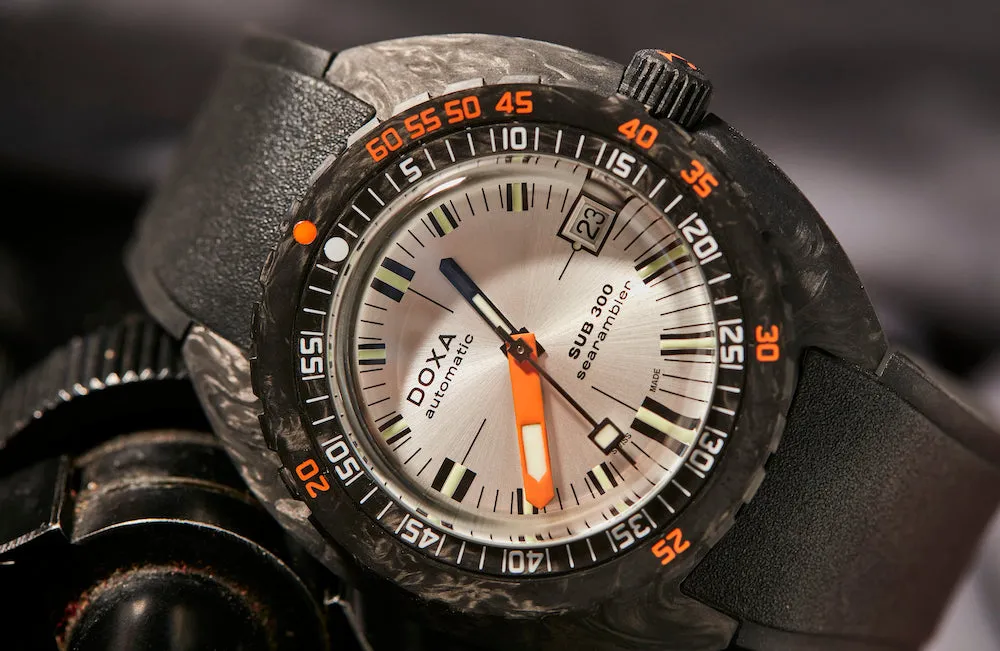 Doxa SUB 300 Carbon COSC Searambler Rubber sold by Jura Watches product image thumbnail 4
