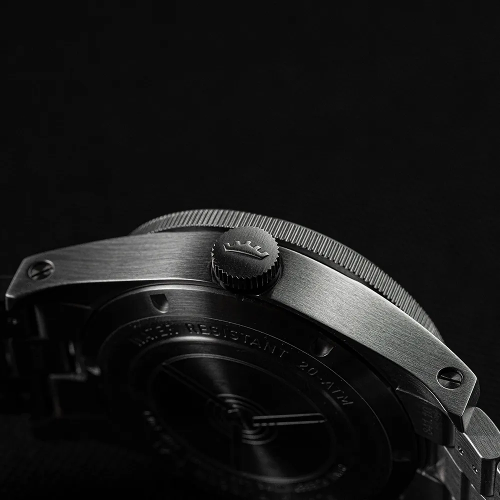 Fortis Flieger F-39 Automatic On Block Bracelet sold by Jura Watches product image thumbnail 4