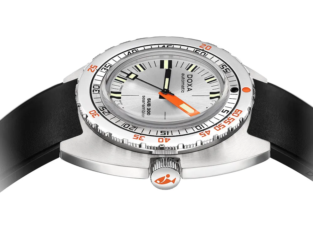 Doxa SUB 300 COSC Searambler Rubber sold by Jura Watches product image thumbnail 3