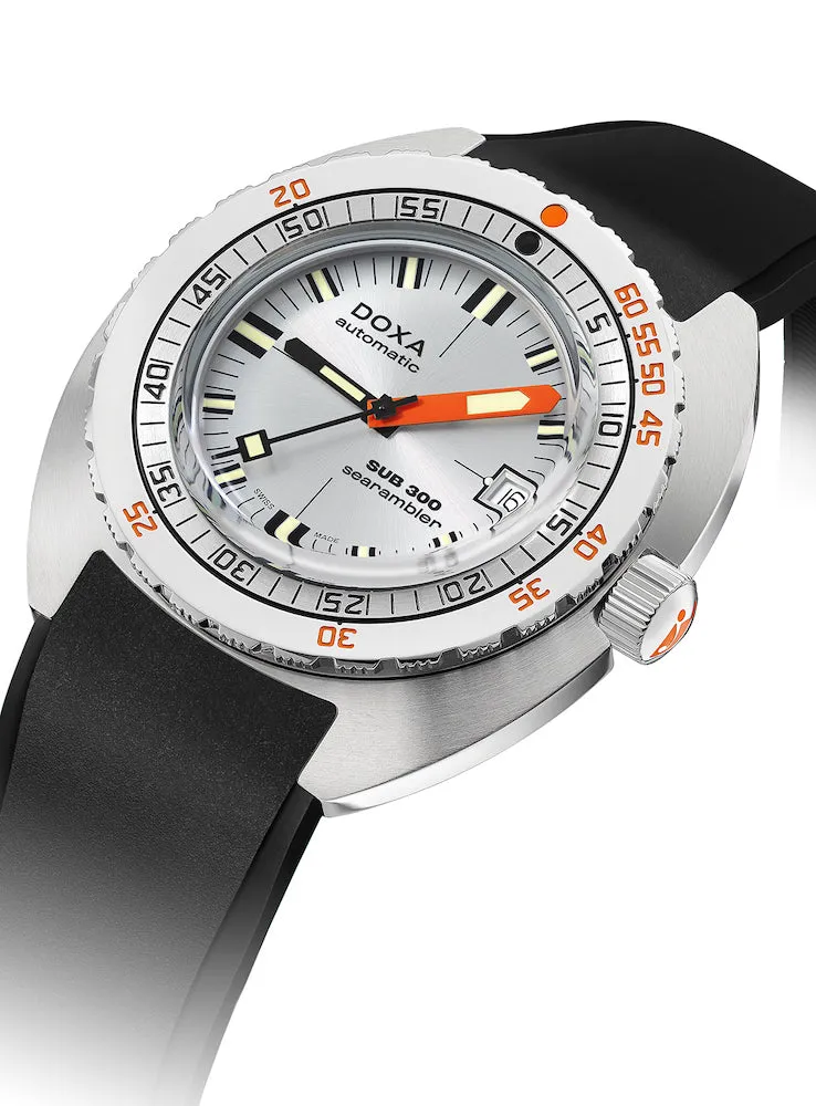 Doxa SUB 300 COSC Searambler Rubber sold by Jura Watches product image thumbnail 2