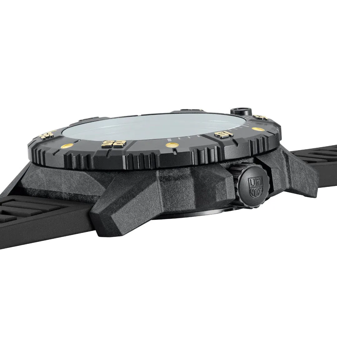 Luminox Master Carbon Seal 45mm 3860 Series Limited Edition Watch sold by Jura Watches product image thumbnail 5